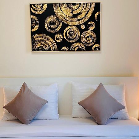 Sunday Sheikh Zayed Road Concord Tower By Belvilla ดูไบ ภายนอก รูปภาพ